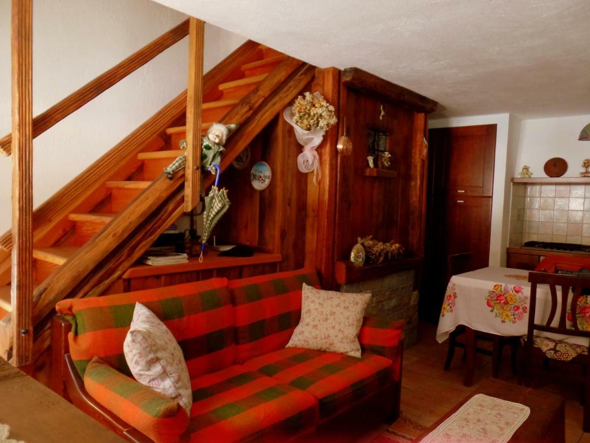 B&B Le Temps D'Une Pause Champorcher Ngoại thất bức ảnh